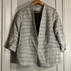 H&M Women’s 3/4 Sleeve Black and White Tweed Blazer